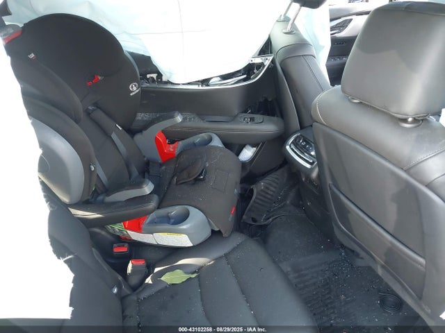 2024 CADILLAC XT6 1GYKPDRS1RZ729451 Photo 7