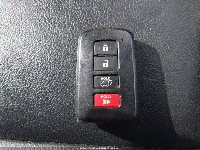 43102406 :رقم المزاد ، 2T3DFREV3FW285094 vin ، 2015 Toyota Rav4 Limited مزاد بيع