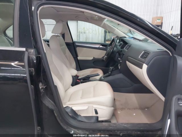 2014 VOLKSWAGEN JETTA 3VWLL7AJ6EM404832 Photo 4