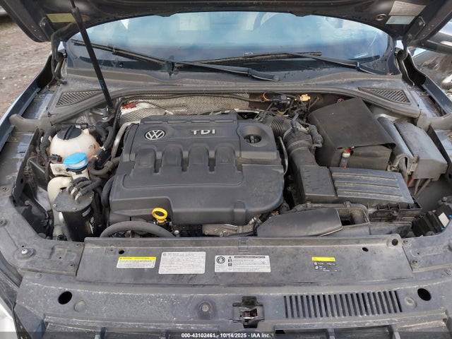 Продажа на аукционе авто 2015 Volkswagen Passat 2.0l Tdi Se, vin: 1VWBV7A3XFC092475, номер лота: 43102461