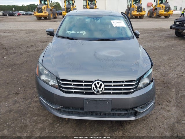 Продажа на аукционе авто 2015 Volkswagen Passat 2.0l Tdi Se, vin: 1VWBV7A3XFC092475, номер лота: 43102461