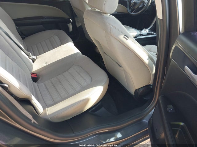 Ford 2019 2019 3FA6P0G75KR277129 Image 8