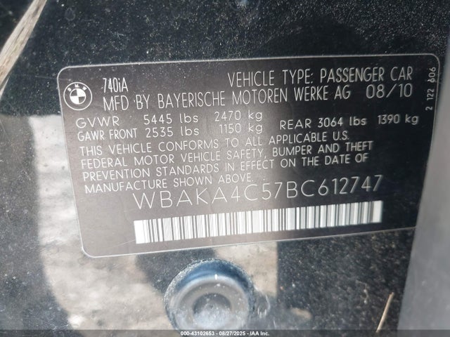2011 BMW 740I WBAKA4C57BC612747 Photo 8