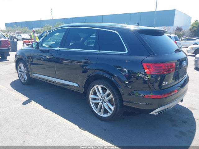 2018 AUDI Q7 WA1VAAF79JD010544 Photo 2