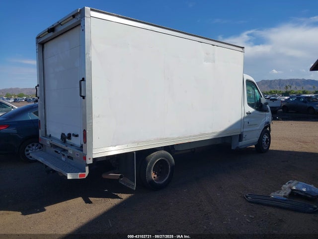 1FDBF8ZM7JKA69717 Ford Transit