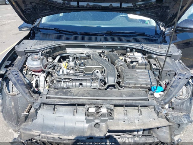 3VWEM7BU0RM033395 Volkswagen tsi