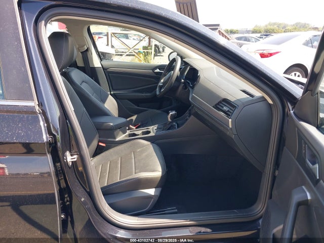 3VWEM7BU0RM033395 Volkswagen tsi