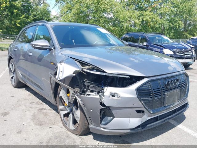 2022 AUDI E-TRON WA1LAAGE9NB010047 Photo 5