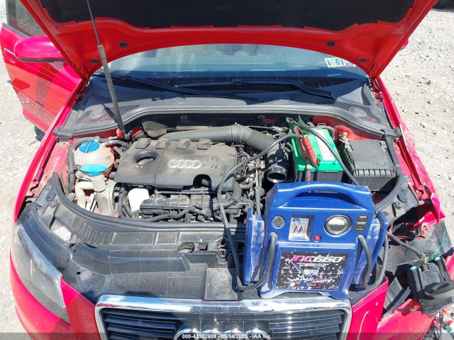 2012 AUDI A3 WAUMFAFM9CA037494 Photo 9