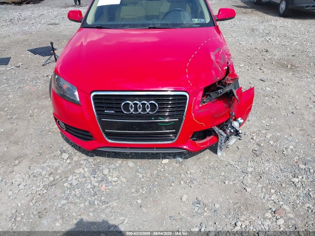 2012 AUDI A3 WAUMFAFM9CA037494 Photo 5