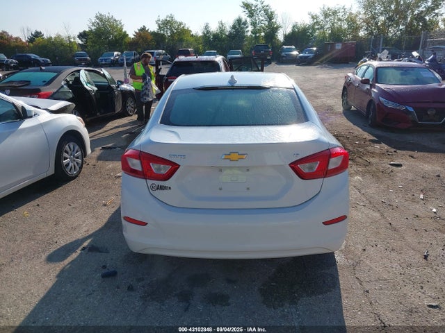 1G1BE5SM5H7204957 Chevrolet le2 -di: direct injection, vvt: variable valve timing, gen, alum