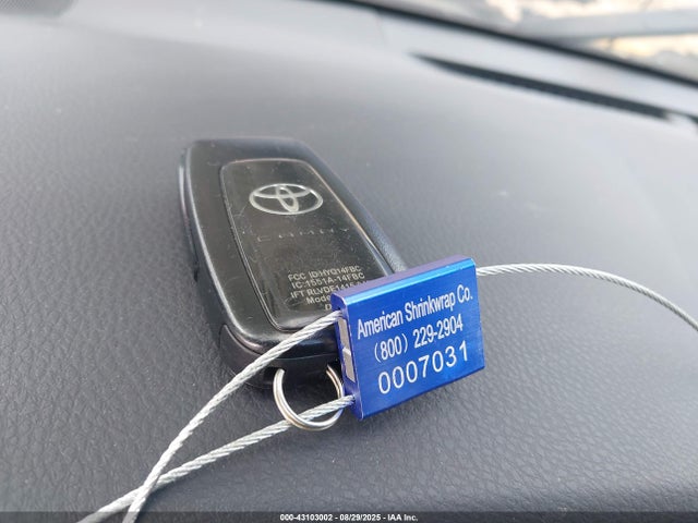 4T1K61AK9NU030008 Toyota a25a-fks