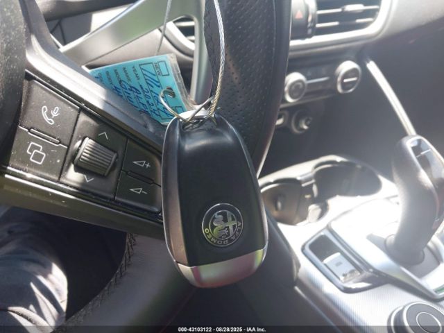 2024 ALFA ROMEO GIULIA ZARFAMBN9R7677677 Photo 10