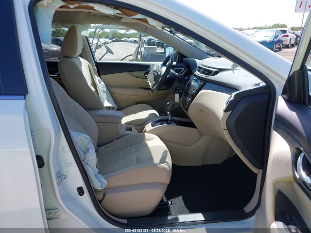 5N1AT2MTXGC900453 Nissan Rogue