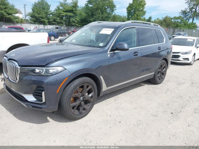 2022 BMW X7 5UXCW2C06N9L68588 Photo 1