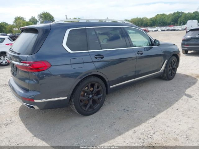 2022 BMW X7 5UXCW2C06N9L68588 Photo 3