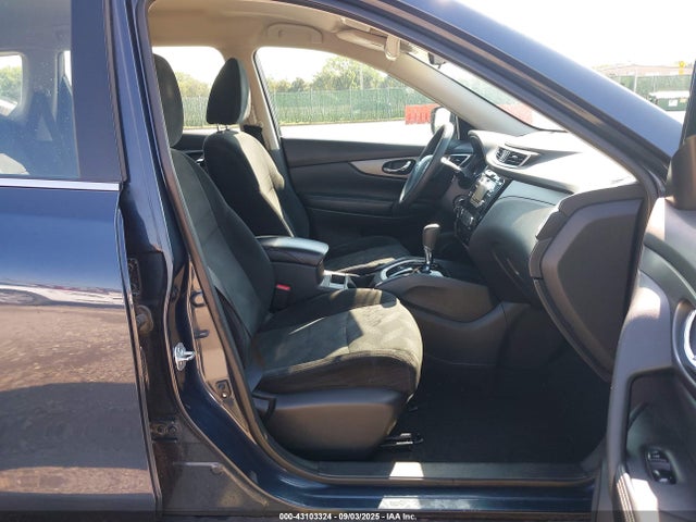 5N1AT2MVXGC825125 Nissan 2016