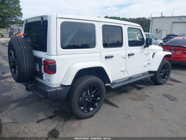 2024 JEEP WRANGLER 4XE 1C4RJXP68RW226594 Photo 3