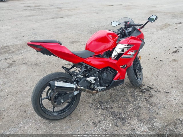 JKAEXKH16MDAC1369 Kawasaki EX400