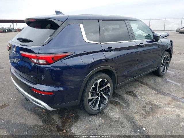 2024 MITSUBISHI OUTLANDER JA4J3VA84RZ002978 Photo 3