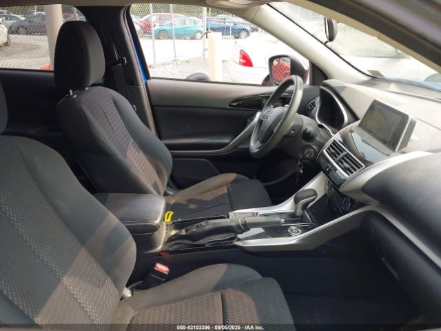 2018 MITSUBISHI ECLIPSE CROSS JA4AT4AA6JZ061421 Photo 4