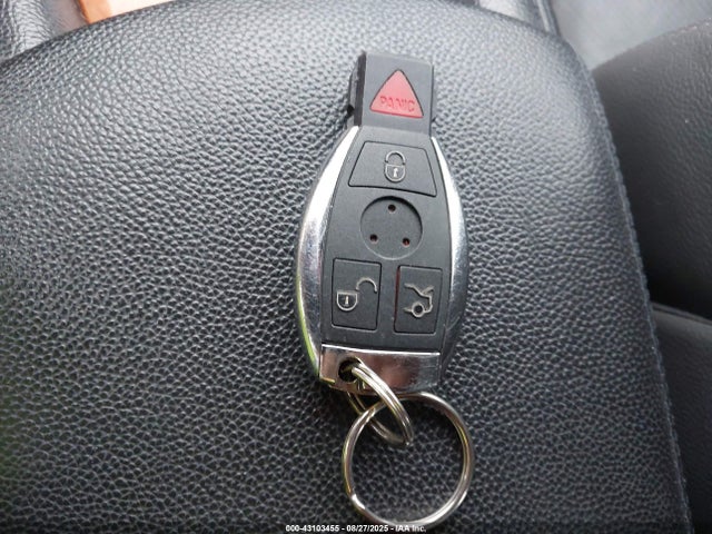 Продаж на аукціоні авто 2003 Mercedes-benz Sl 500, vin: WDBSK75F33F002138, номер лоту: 43103455
