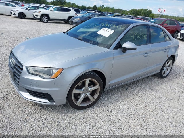 2016 AUDI A3 WAUA7HFF2G1050846 Photo 1