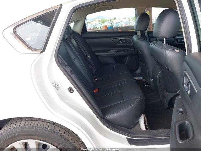1N4AL3APXFN405731 Nissan 2015