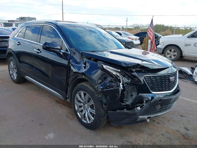 2020 CADILLAC XT4 1GYFZDR48LF105975 Photo 0