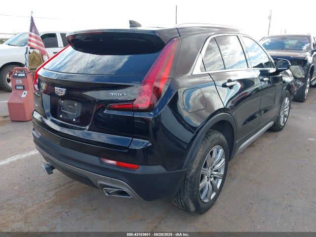 2020 CADILLAC XT4 1GYFZDR48LF105975 Photo 3