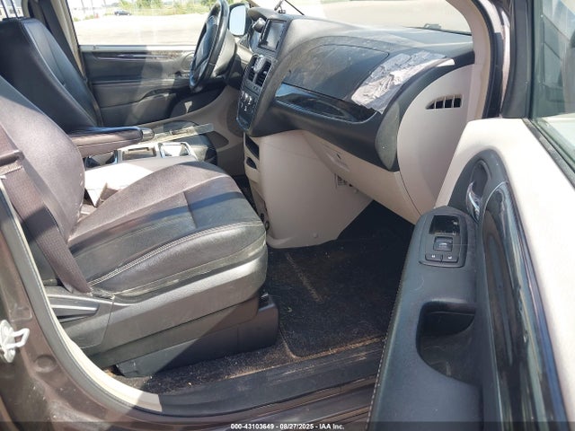 Chrysler 2015 2015 2C4RC1AG4FR676143 Image 5