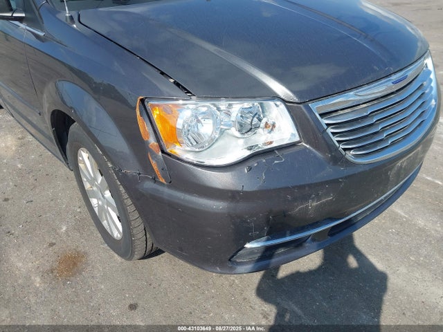 Chrysler 2015 2015 2C4RC1AG4FR676143 Image 6