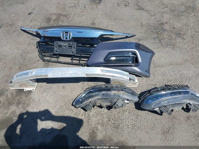 Honda lfb1/lfb2 2018 1HGCV3F90JA012426 Image 12