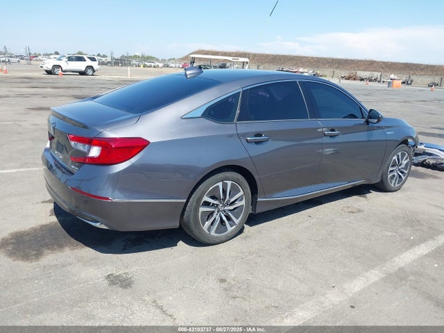 Honda lfb1/lfb2 2018 1HGCV3F90JA012426 Image 4
