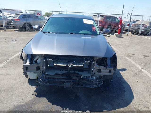 Honda lfb1/lfb2 2018 1HGCV3F90JA012426 Image 6