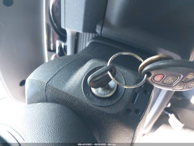 1GKKVPKD2GJ102993 GMC llt - sidi, alum, 60 degrees