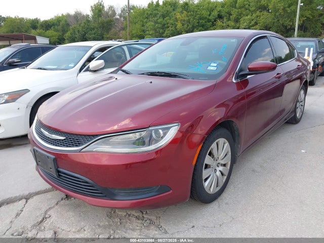 Chrysler 200 2015 1C3CCCFBXFN550854 Image 2