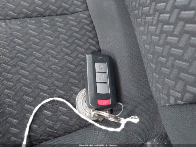 2024 MITSUBISHI ECLIPSE CROSS JA4ATVAA6RZ060335 Photo 10