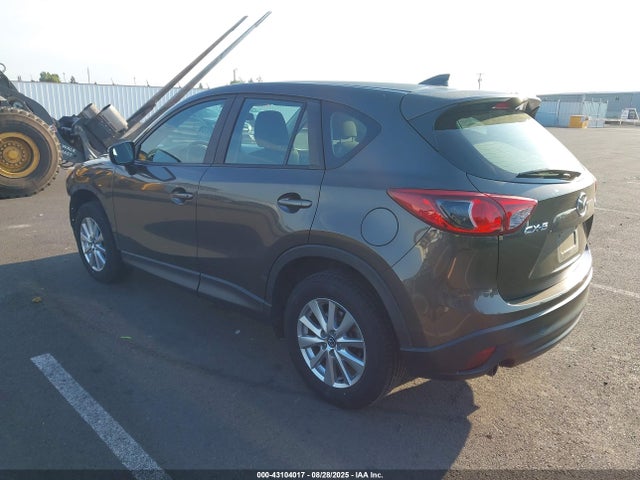 Mazda py 2016 JM3KE2BY1G0628191 Image 3
