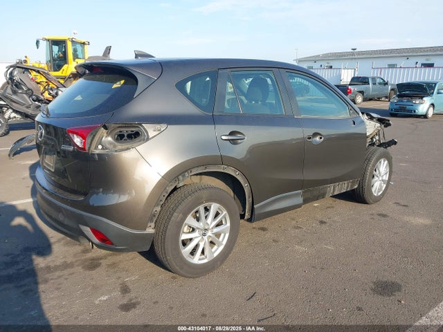 Mazda py 2016 JM3KE2BY1G0628191 Image 4