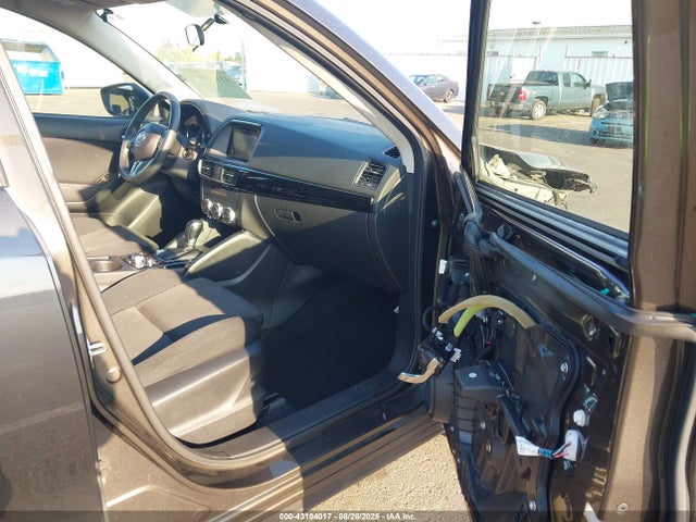 Mazda py 2016 JM3KE2BY1G0628191 Image 5