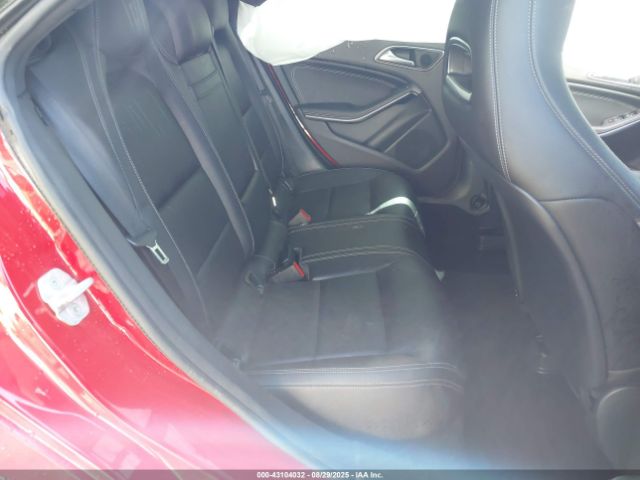 2018 MERCEDES-BENZ CLA 250 WDDSJ4GB2JN527178 Photo 7