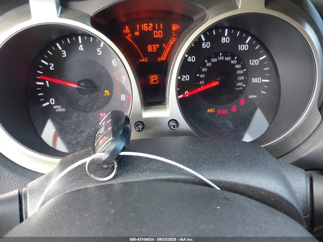 JN8AF5MR6FT510793 Nissan 2015