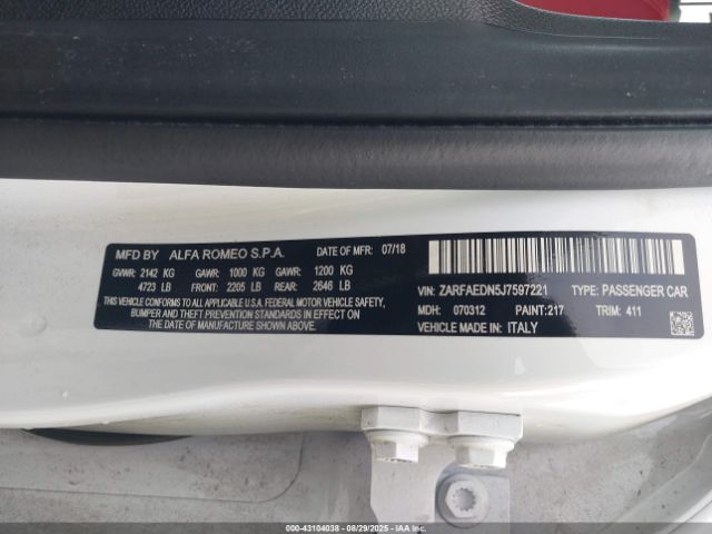 2018 ALFA ROMEO GIULIA ZARFAEDN5J7597221 Photo 8