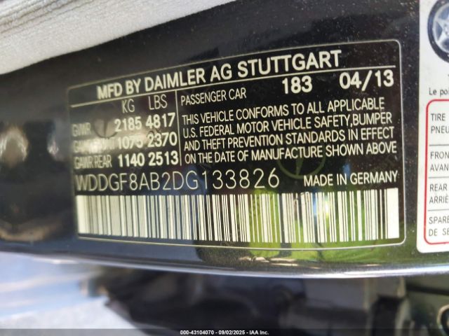 2013 MERCEDES-BENZ C 300 WDDGF8AB2DG133826 Photo 8