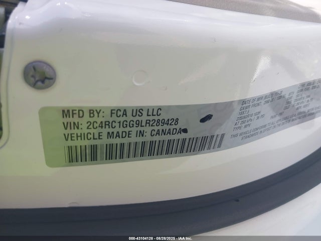 Продажа на аукционе авто 2020 Chrysler Pacifica Limited, vin: 2C4RC1GG9LR289428, номер лота: 43104128