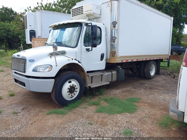 Freightliner M2 106 2018 1FVACXFC2JHJP3967 Image 2