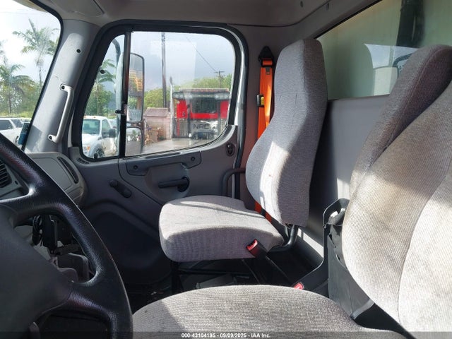 Freightliner M2 106 2018 1FVACXFC2JHJP3967 Image 6