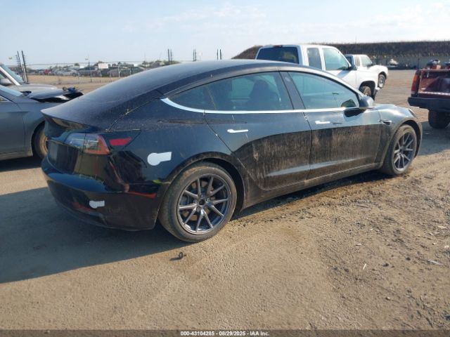 2018 TESLA MODEL 3 5YJ3E1EA7JF071009 Photo 3