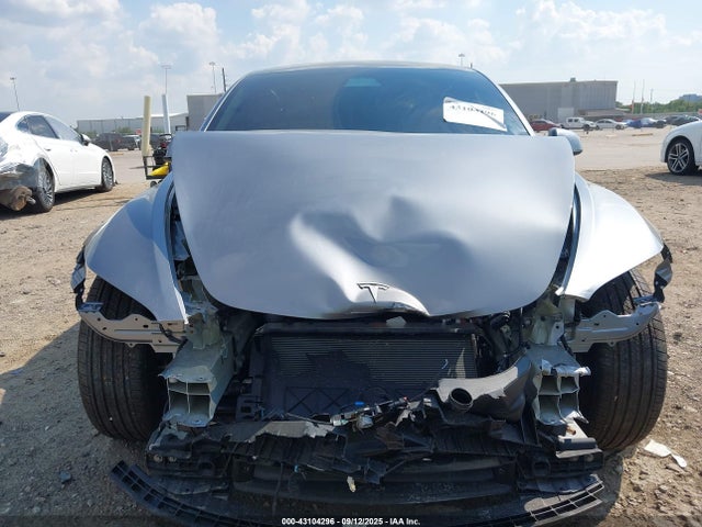 5YJ3E1EA7SF891009 Tesla MODEL 3